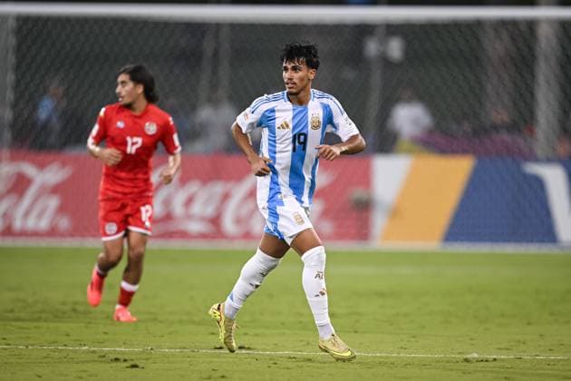 Fussball, Junioren U 17 WM 2025 in Doha Katar Vorrunde 06.11.2025 Gruppe D Argentinien - Tunesien Armando Guener (Argentinien Borussia Moenchengladbach)