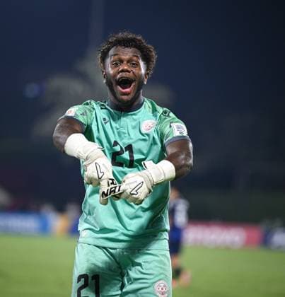 Fussball, Junioren U 17 WM 2025 in Doha Katar Vorrunde 06.11.2025 Gruppe B Japan - Neukaledonien JUBEL Neukaledonien; Torwart Nicolas Kutran nach dem sensationellen Unentschieden gegen Japan
