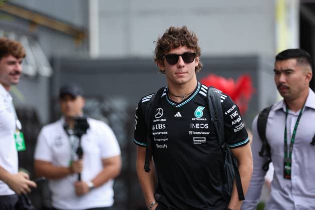 F1 - SAO PAULO GRAND PRIX 2025 KIMI ANTONELLI Andrea (ita), Mercedes AMG F1 Team W16, portrait during the 2025 Formula 1 Grande Premio de Sao Paulo, 2025 Sao Paulo Grand Prix, 21th round of the 2025 FIA Formula One World Championship, WM, Weltmeisterschaft from November 7 to 9, 2025 on the Interlagos, in Sao Paulo, Brazil - Sao PauloBrazil  Copyright: xANTONINxVINCENTx