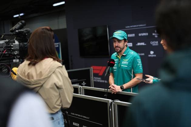 F1 - SAO PAULO GRAND PRIX 2025 ALONSO Fernando (spa), Aston Martin F1 Team AMR25, portrait during the 2025 Formula 1 Grande Premio de Sao Paulo, 2025 Sao Paulo Grand Prix, 21th round of the 2025 FIA Formula One World Championship, WM, Weltmeisterschaft from November 7 to 9, 2025 on the Interlagos, in Sao Paulo, Brazil - Sao PauloBrazil  Copyright: xANTONINxVINCENTx