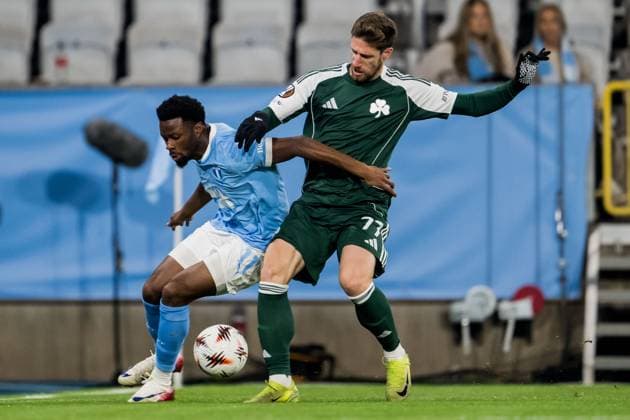 251106 Emmanuel Ekong of Malmö FF and Giorgos Kiriakopoulos of Panathinaikos during the UEFA Europa League football match between Malmö FF and Panathinaikos on November 6, 2025 in Malmö. Photo: Petter Arvidson BILDBYRAN kod PA PA1108 fotboll football soccer fotball uefa europa league europa league malmö ff panathinaikos bbeng bbauto Copyright: PETTERxARVIDSON BB251106PA046