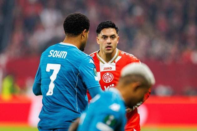 UECL: 1. FSV Mainz 05 - AC Florenz Nadiem Amiri (1. FSV Mainz 05, 10) im Spiel der UEFA Conference League zwischen 1. FSV Mainz 05 und AC Florenz am 3. Spieltag in der MEWA Arena Mainz am 06.11.2025 Copyright: xBEAUTIFULxSPORTS Hahnex