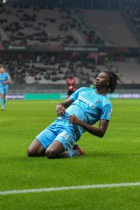 Johan Manzambi (SC Freiburg, 44) Torjubel, Emotionen, Torschuss, Abschluss, Torerfolg, Tor, Treffer , Frankreich, Fussball, UEFA Europa League, 4.Spieltag, Ligaphase, 2025 2026, OGC Nizza vs. SC Freiburg, 06.11.2025, Allianz Riviera, Nizza, Frankreich Nizza Allianz Riviera Provence-Alpes-CÃ te d Azur, CÃ Frankreich Copyright: xArnexAmbergx
