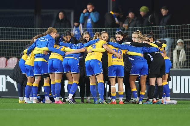 RB Leipzig - Jena 1. Bundesliga Frauen Leipzig, Trainingszentrum am Cottaweg, 06.11.2025, Fußball, Frauen, Saison 2025 2026, Frauen-Bundesliga, 9. Spieltag , RB Leipzig - FC Carl Zeiss Jena , Im Bild: Teamkreis Jena ,