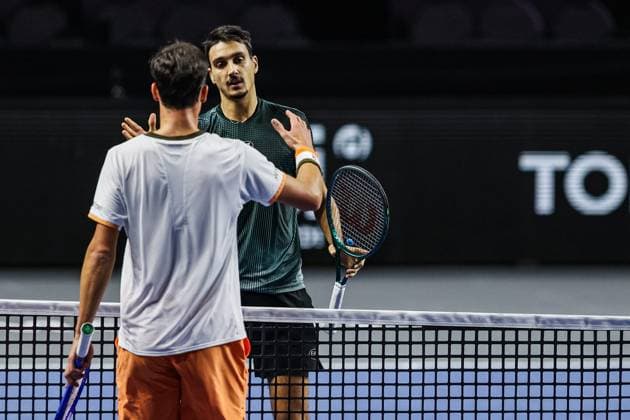 Moselle Open : tournoi de tennis, à Metz PHOTOPQR LE REPUBLICAIN LORRAIN Hugo AZMANI ; Metz ; 06 11 2025 ; Moselle Open : 22e édition du tournoi de tennis, aux Arènes, à Metz; Lorenzo Sonego (ITA), lors de son match en quart de finale contre Daniel Altmaier Metz Moselle Lorraine France  Copyright: xPHOTOPQR LExREPUBLICAINxLORRAIN xHugoxAZMANIx 20251106RBL0662 20251106RBL0662
