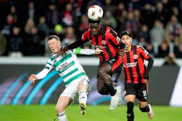 UEFA Europa League: FC Midtjylland - Celtic FC Franculino Dju, FC Midtjylland and Celtic s Callum McGregor vies for the ball in the UEFA Europa League match between FC Midtjylland and Celtic FC at MCH Arena in Herning on Thursday, November 6, 2025. , Herning Denmark Mors Copyright: BoxAmrstrupx xRitzauxScanpix BoxAmstrupx spdk20251106-195118-L