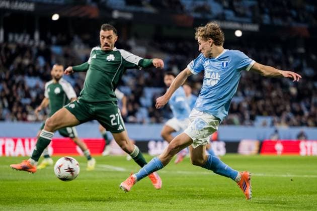 251106 Hugo Bolin of Malmö FF during the UEFA Europa League football match between Malmö FF and Panathinaikos on November 6, 2025 in Malmö. Photo: Petter Arvidson BILDBYRAN kod PA PA1108 fotboll,football,soccer,fotball,uefa europa league,europa league Copyright: PETTERxARVIDSON BB251106PA114