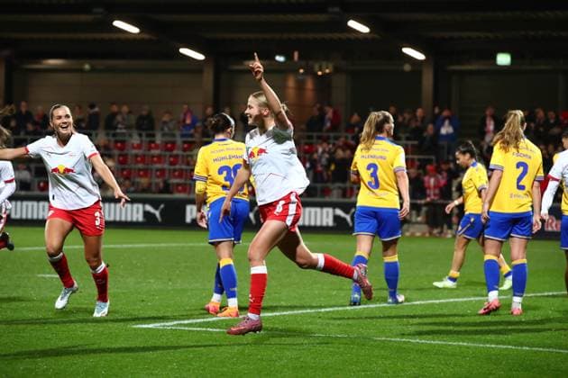 RB Leipzig - Jena 1. Bundesliga Frauen Leipzig, Trainingszentrum am Cottaweg, 06.11.2025, Fußball, Frauen, Saison 2025 2026, Frauen-Bundesliga, 9. Spieltag , RB Leipzig - FC Carl Zeiss Jena , Im Bild: Tor für RB Leipzig ,Torjubel nach dem 1:0