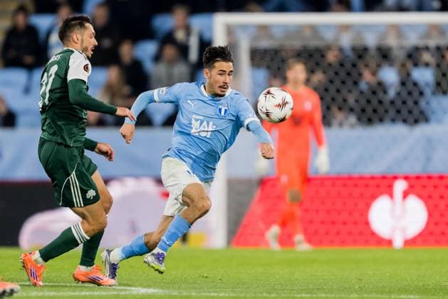 251106 Adrian Skogmar of Malmö FF during the UEFA Europa League football match between Malmö FF and Panathinaikos on November 6, 2025 in Malmö. Photo: Petter Arvidson BILDBYRAN kod PA PA1108 fotboll football soccer fotball uefa europa league europa league malmö ff panathinaikos bbeng bbauto Copyright: PETTERxARVIDSON BB251106PA134