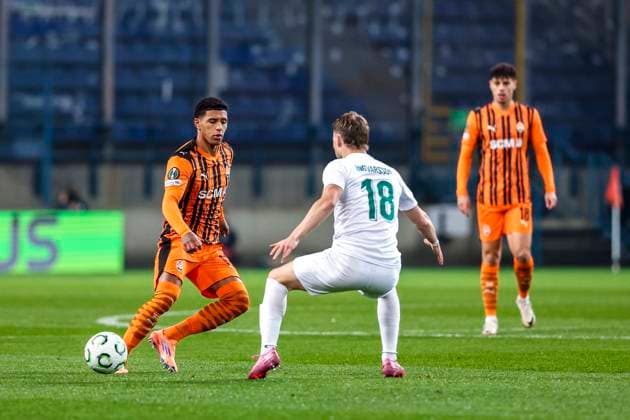 KRAKOW 06.11.2025 FAZA LIGOWA 3. KOLEJKA LIGA KONFERENCJI UEFA SEZON 2025 26 : SZACHTAR DONIECK - BREIDABLIK --- LEAGUE STAGE DAY 2 UEFA CONFERENCE LEAGUE SEASON 2025 26 : FC SHAKHTAR DONETSK - Breidablik NZ ISAQUE DAVID INGVARSSON FOT. JACEK STANISLAWEK 400mm.pl NEWSPIX.PL --- newspix.pl 