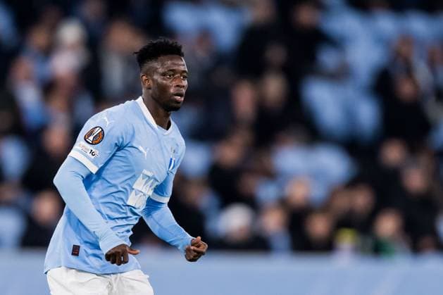 251106 Salifou Soumah of Malmö FF during the UEFA Europa League football match between Malmö FF and Panathinaikos on November 6, 2025 in Malmö. Photo: Petter Arvidson BILDBYRAN kod PA PA1108 fotboll football soccer fotball uefa europa league europa league malmö ff panathinaikos bbeng Copyright: PETTERxARVIDSON BB251106PA137