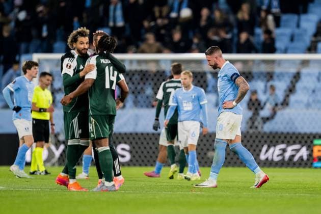 251106 Pontus Jansson of Malmö FF looks dejected after the UEFA Europa League football match between Malmö FF and Panathinaikos on November 6, 2025 in Malmö. Photo: Petter Arvidson BILDBYRAN kod PA PA1108 fotboll football soccer fotball uefa europa league europa league malmö ff panathinaikos bbeng bbauto depp Copyright: PETTERxARVIDSON BB251106PA160