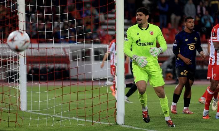 06.11.2025 Belgrade(Serbia) FK Crvena Zvezda(FC Red Star)- LOSC Lille Europa League men s football Matheus (C) Crvena Zvezda(Red Star) goalkeeper :