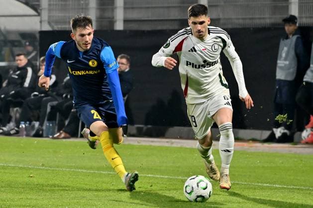 Celje, Slovenia, November 06th 2025, Ruben Vinagre of Legia Warszawa (R) in action against Nikita Iosifov of Celje (L) during the UEFA Conference League, League phase Matchday 3, between Celje (Slovenia) and Legia Warszawa (Polande) at Stadion Celje, Celje, Slovenia. (Photo by Igor Kupljenik Sports Press Photo) Copyright: xIgorxKupljenikx xSPPx Sportspressphoto_SPR57797
