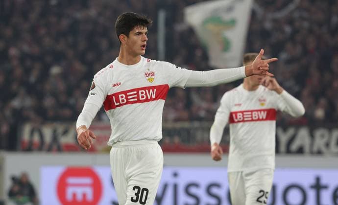 Stuttgart , Fußball UEFA Europa League VfB Stuttgart vs. Feyenoord Rotterdam , Chema Andres ( VfB )