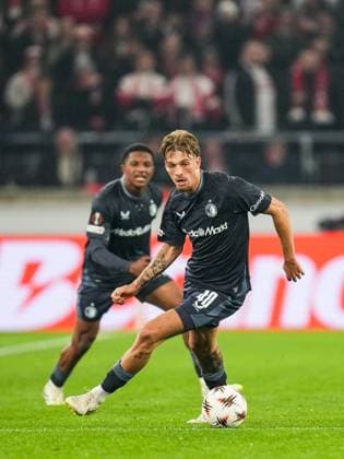 UEFA Europa League: VfB Stuttgart v Feyenoord Stuttgart - Luciano Valente of Feyenoord during the fourth match of the UEFA Europa League 2025 2026. The match is set between VfB Stuttgart and Feyenoord at Neckarstadion, MHP Arena on 6 November 2025 in Stuttgart, Germany. Copyright: xYannickxVerhoevenx