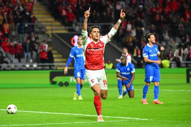 SC Braga v KRC Genk - UEFA Europa League BRAGA, PORTUGAL - NOVEMBER 06 : Rodrigo Zalazar midfielder of SC Braga celebrating scoring a goal during the UEFA Europa League 2025 26 League Phase MD4 match between SC Braga and KRC Genk on November 6, 2025 in Braga, Portugal, 06 11 2025 Braga Portugal  Copyright: xVincentxKalutx