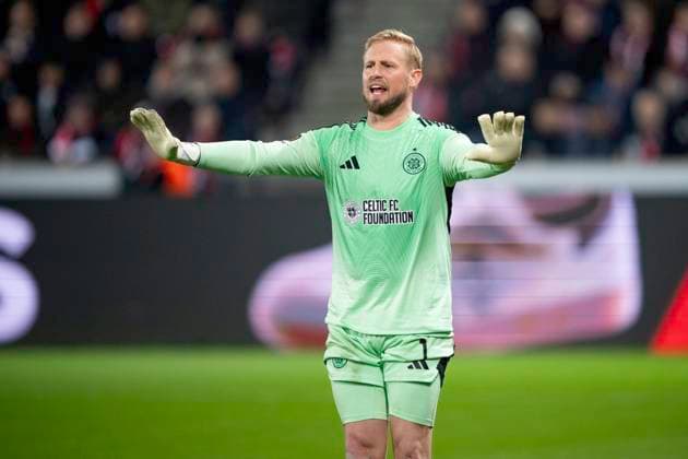 UEFA Europa League: FC Midtjylland - Celtic FC Celtic s goalkeeper Kasper Schmeichel reacts during the Europa League match between FC Midtjylland and Celtic FC at MCH Arena in Herning on Thursday, November 6, 2025. (Photo: Bo Amstrup Ritzau Scanpix) , Herning Denmark Mors Copyright: BoxAmrstrupx xRitzauxScanpix BoxAmstrupx spdk20251106-213819-L