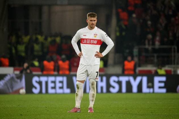 06.11.2025, xmohx, Fussball UEFA Europa League, VfB Stuttgart - Feyernoord Rotterdam v.l. Maximilian Mittelstädt (VfB Stuttgart) Enttäuscht, traurig, frustriert (DFL DFB REGULATIONS PROHIBIT ANY USE OF PHOTOGRAPHS as IMAGE SEQUENCES and or QUASI-VIDEO) Stuttgart