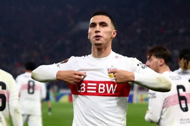06.11.2025, xmohx, Fussball UEFA Europa League, VfB Stuttgart - Feyernoord Rotterdam v.l. Torjubel nach dem Tor zum celebrating the goal celebrate 1:0 durch Bilal El Khannouss (VfB Stuttgart) (DFL DFB REGULATIONS PROHIBIT ANY USE OF PHOTOGRAPHS as IMAGE SEQUENCES and or QUASI-VIDEO) Stuttgart