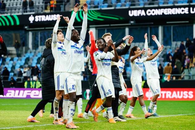 Strasbourg celebrates the win during Thursday s Conference League football match, third round, between BK Häcken and RC Strasbourg Alsace at Gamla Ullevi in Gothenburg, Sweden on november 06, 2025. GÖTEBORG SWEDEN x9200x