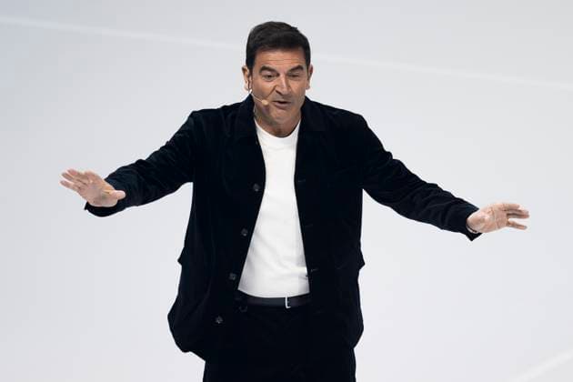 Nitto ATP, Tennis Herren Finals 2025 - Grand Opening Show Italian comedian and television host Max Giusti (Massimiliano Giusti) speaks during the grand opening show of the Nitto ATP Finals 2025. Turin Italy Copyright: xNicolòxCampox