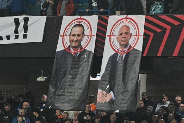 Rangers v A.S. Roma UEFA Europa League CEO Patrick Stewart and Sporting Director Kevin Thelwell of Rangers are shown with targets on their heads in a display from fans of Rangers during the UEFA Europa League match at Ibrox Stadium, Glasgow UK Newspapers OUT Copyright: xJamiexJohnstonx FIL-22472-0123