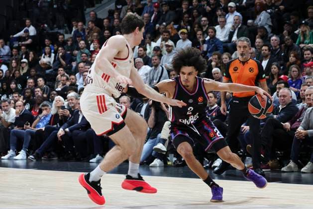 BASKET BALL : Paris Basket Vs Bayern - Euroligue - 06 11 2025 Nadir Hifi (Paris) Vs Justinian Jessup (Bayern) ParisFrance  Copyright: xMichaelxBaucherx