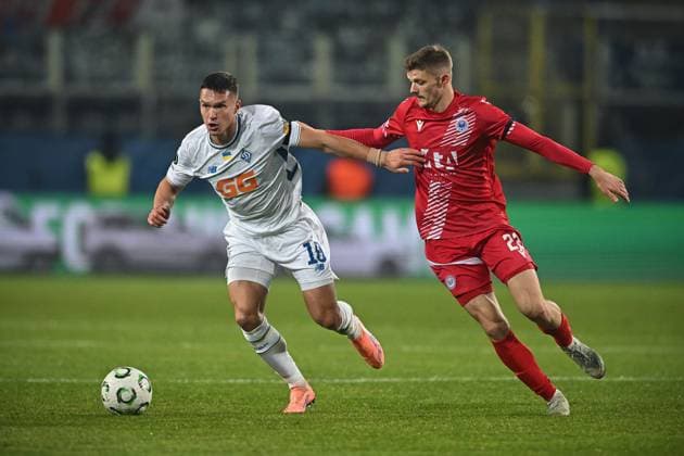 LUBLIN 06.11.2025 MECZ LIGA KONFERENCJI SEZON 2025 2026: DYNAMO KIJOW - ZRINJSKI MOSTAR --- UEFA CONFERENCE LEAGUE FOOTBALL MATCH: DYNAMO KYIV - ZRINJSKI MOSTAR NZ Oleksandr Tymchyk, Jakov Pranjic fot. Przemek Gabka 400mm.pl NEWSPIX.PL --- newspix.pl 