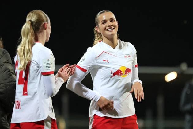 Google Pixel Frauen-Bundesliga, RB Leipzig - FC Carl Zeiss Jena; 06.11.2025 Andrea Norheim (3, RB Leipzig). Fußball, Google Pixel Frauen-Bundesliga, Saison 2025 2026, 9. Spieltag: RB Leipzig vs. FC Carl Zeiss Jena am 06.11.2025, Trainingszentrum Cottaweg, Leipzig. DFB REGULATIONS PROHIBIT ANY USE OF PHOTOGRAPHS AS IMAGE SEQUENCES AND OR QUASI-VIDEO. Copyright: xBEAUTIFULxSPORTS JanxKaeferx