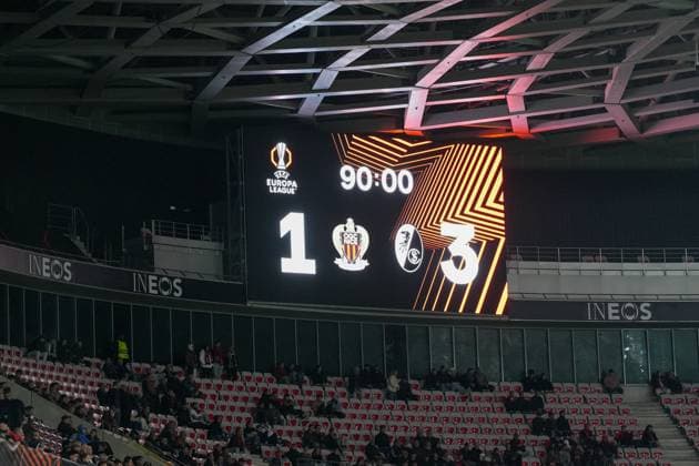 Endergebnis, Videowall , Frankreich, Fussball, UEFA Europa League, 4.Spieltag, Ligaphase, 2025 2026, OGC Nizza vs. SC Freiburg, 06.11.2025, Allianz Riviera, Nizza, Frankreich Nizza Allianz Riviera Provence-Alpes-CÃ te d Azur, CÃ Frankreich Copyright: xArnexAmbergx