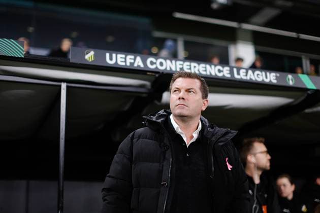 GÖTEBORG, SVERIGE 20251106 Häckens tränare Jens Gustafsson under torsdagens fotbollsmatch i Conference League, tredje omgangen, mellan BK Häcken och RC Strasbourg Alsace pa Gamla Ullevi. GÖTEBORG SVERIGE x9200x