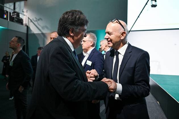 GER, Theodore Theodoridis (Generalsekretär, UEFA) und , Bernd Neuendorf (DFB Praesident) auf dem 45. Ordentlichen DFB-Bundestag im DFB-Campus in Frankfurt am Main, 7.11.2025. 45. Ordentlicher DFB-Bundestag in Frankfurt am Main Frankfurt am Main Copyright: xEibner-Pressefoto FlorianxWiegandx EP_FWD