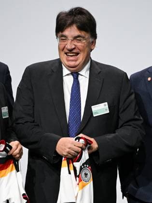 GER, Theodoro Theodoridis (Generalsekretär, UEFA) auf dem 45. Ordentlichen DFB-Bundestag im DFB-Campus in Frankfurt am Main, 7.11.2025. 45. Ordentlicher DFB-Bundestag in Frankfurt am Main Frankfurt am Main Copyright: xEibner-Pressefoto FlorianxWiegandx EP_FWD