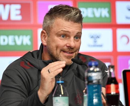 07.11.2025, xophax, Fussball 1.Bundesliga Saison 2025 2026 1.FC Köln Pressekonferenz vor dem Derby gegen Bour.Mönchengladbach Trainer Lukas Kwasniok Leverkusen