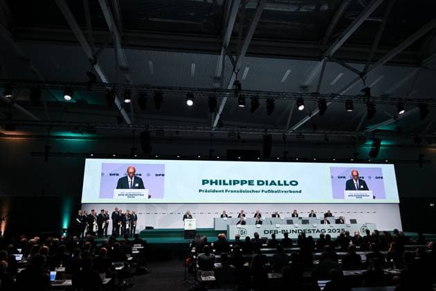 GER, Philippe Diallo (Präsident, Französischen Fußballföderation) spricht auf dem 45. Ordentlicher DFB-Bundestag im DFB-Campus in Frankfurt am Main, 7.11.2025. 45. Ordentlicher DFB-Bundestag in Frankfurt am Main Frankfurt am Main Copyright: xEibner-Pressefoto FlorianxWiegandx EP_FWD