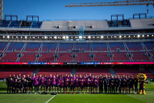 Players of FC Barcelona, Barca are seen during FC Barcelona™s first training at Spotify Camp Nou following its renovation. At Spotify Camp Nou in Barcelona, , Spain, on November 07 2025. Photo by Felipe Mondino Copyright: x@FELIPExMONDINOx