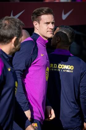 Goalkeeper Marc-AndrÃ ter Stegen FC Barcelona, Barca during FC Barcelona™s first training at Spotify Camp Nou following its renovation. At Spotify Camp Nou in Barcelona, , Spain, on November 07 2025. Photo by Felipe Mondino Copyright: x@FELIPExMONDINOx