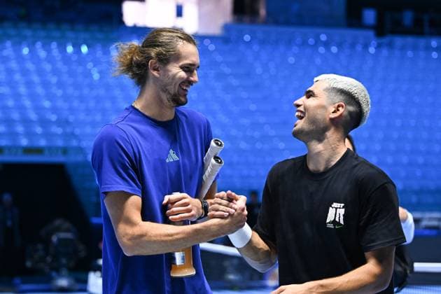 2025 Nitto ATP, Tennis Herren Finals - Practice Day - Turin Carlos Alcaraz (ESP) with Alexander Zverev (GER) during practice at the 2025 Nitto ATP Finals in Turin, Italy on November 7, 2025. Photo by Corinne Dubreuil ABACAPRESS.COM Turin Italy  Copyright: xDubreuilxCorinne ABACAx