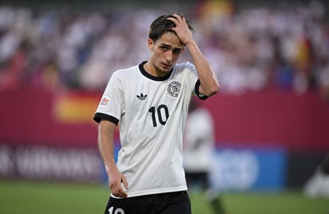 Fussball, Junioren U 17 WM 2025 in Doha Katar Vorrunde 07.11.2025 Gruppe G Deutschland - Korea DVR Eba Bekir Is (Deutschland) nachenklich