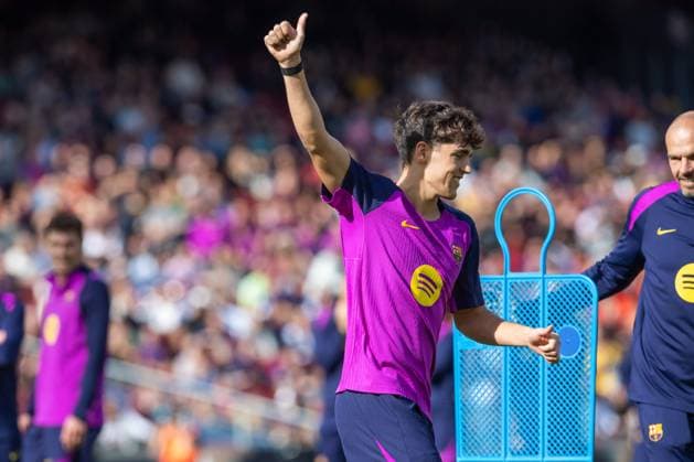 Open training session at the Nou Spotify Camp Nou Barcelona November 7, 2025 Nou Spotify Camp Nou November 7 ,2025 Pau Cubarsi (5) of FC Barcelona, Barca during the open training session at the Nou Spotify Camp Nou Barcelona ESP Copyright: xS.xRosx