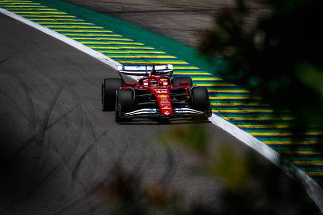 Primeiro dia de treinos para GP Brasil F1 SaO PAULO, SP - 07.11.2025: PRIMEIRO DIA DE TREINOS PARA GP BRASIL F1 - First day of practice this Friday (07) for the Formula 1 Brazilian Grand Prix in Sao Paulo, which will take place this weekend at the JosÃ Carlos Pace racetrack in Interlagos, south of the capital of Sao Paulo. In the photo, the Scuderia Ferrari HP driver, Charles Leclerc (16), in action during the free practice of the Formula 1 Sao Paulo GP, in Interlagos. (Photo: Aloisio Mauricio Fotoarena) x2837248x  AloisioxMauricio