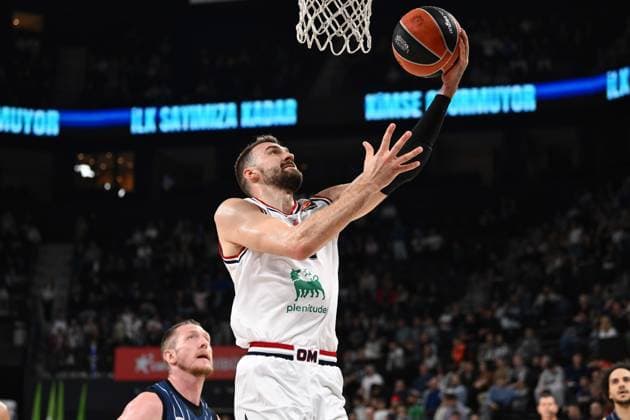 Marko Guduric Efes Istanbul - EA7 Emporio Armani Olimpia Milano EuroLeague 2025-26 Istanbul, 07 11 2025 Foto M.Ceretti Ciamillo-Castoria Istanbul  Copyright: xMassimoxCerettix