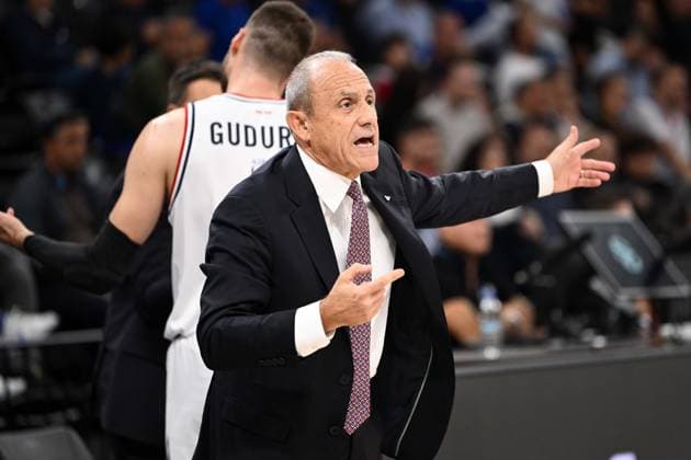 Ettore Messina Efes Istanbul - EA7 Emporio Armani Olimpia Milano EuroLeague 2025-26 Istanbul, 07 11 2025 Foto M.Ceretti Ciamillo-Castoria Istanbul  Copyright: xMassimoxCerettix