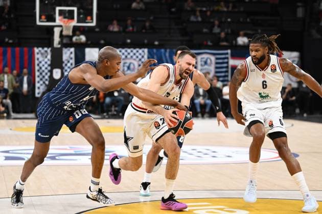 Marko Guduric Efes Istanbul - EA7 Emporio Armani Olimpia Milano EuroLeague 2025-26 Istanbul, 07 11 2025 Foto M.Ceretti Ciamillo-Castoria Istanbul  Copyright: xMassimoxCerettix