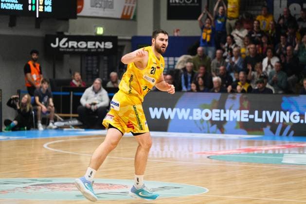ProA - Phoenix Hagen vs. EPG Baskets Kobelnz; Hagen; 7.11.2025 Tim Uhlemann (Phoenix Hagen, 21, Forward) Copyright: xBEAUTIFULxSPORTS Piepenstockx