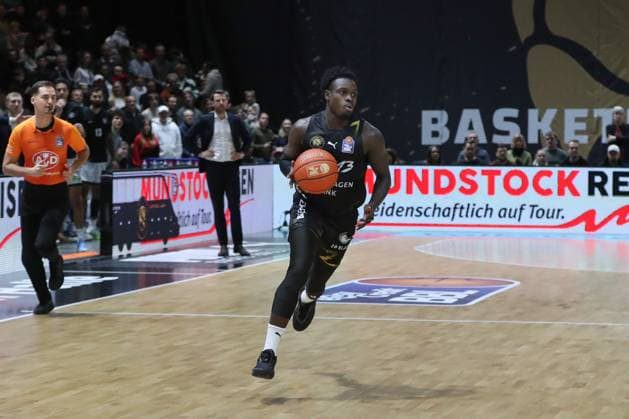 07.11.2025, xtgx, Basketball easyCredit BBL, Basketball Loewen Braunschweig - Veolia Hamburg Towers emspor, v.l. Barra Njie (Braunschweig, 13) Braunschweig