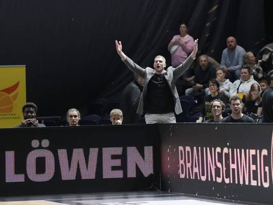 Nils Mittmann, Geschaeftsfuehrer der Braunschweiger Basketball, Herren, Saison 2025 2026, easyCredit Basketball-Bundesliga, Basketball Loewen Braunschweig gegen Veolia Towers Hamburg