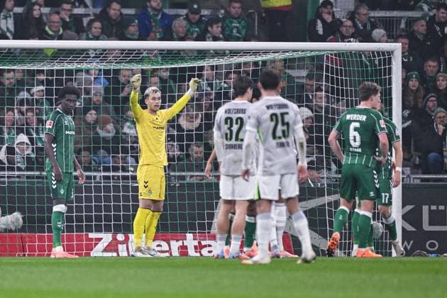 07.11.2025, Fussball, 1. Bundesliga, 10. Spieltag Saison 2025 2026, SV Werder Bremen - VfL Wolfsburg, Mio Backhaus (SV Werder Bremen), xRHR-FOTO TKx Copyright: RHR-FOTOx RHR-FOTO TK