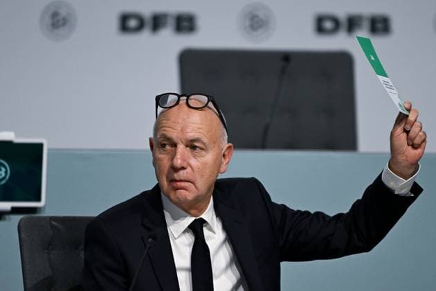 GER, Bernd Neuendorf (DFB Praesident auf dem 45. Ordentlichen DFB-Bundestag im DFB-Campus in Frankfurt am Main, 7.11.2025. 45. Ordentlicher DFB-Bundestag in Frankfurt am Main Frankfurt am Main *** GER, Bernd Neuendorf DFB President at the 45th Ordinary DFB Bundestag at the DFB Campus in Frankfurt am Main, 7 11 2025 45th Ordinary DFB Bundestag in Frankfurt am Main Frankfurt am Main Copyright: xEibner-Pressefoto FlorianxWiegandx EP_FWD